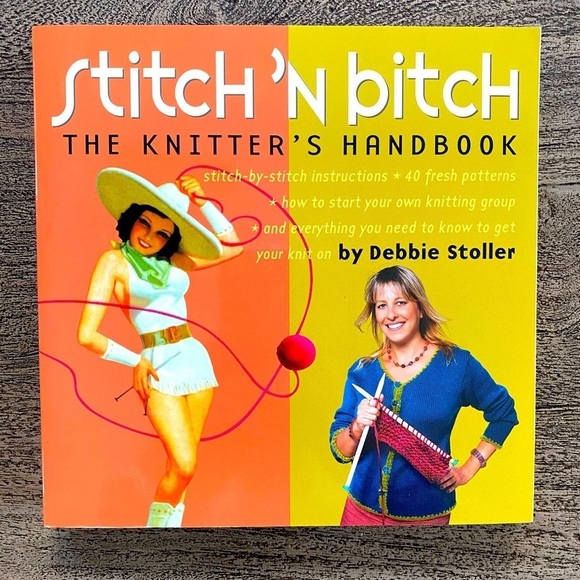 Stitch ‘n Bltch Knitting Paperback Handbook - 40 patterns NEW!! - Picture 1 of 2